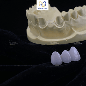 Răng Sứ Zirconia Phôi Màu